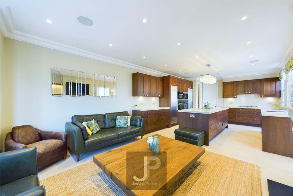 Additional property image - Robin Hood Road, Brentwood