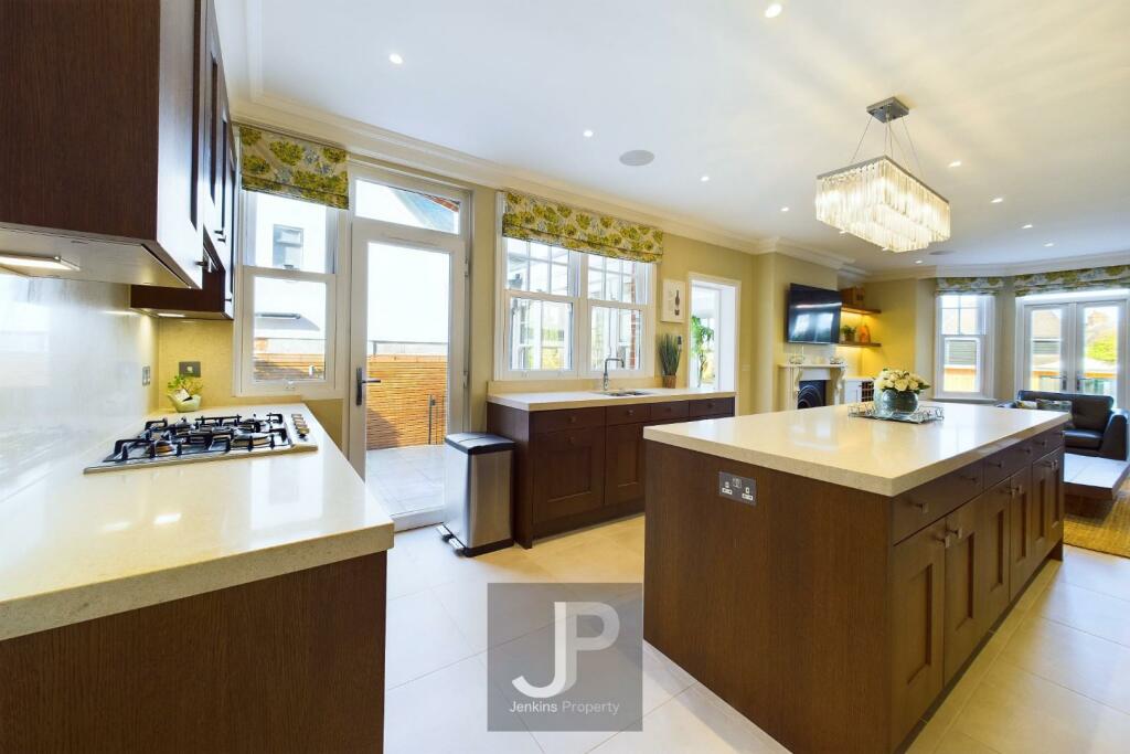Additional property image - Robin Hood Road, Brentwood