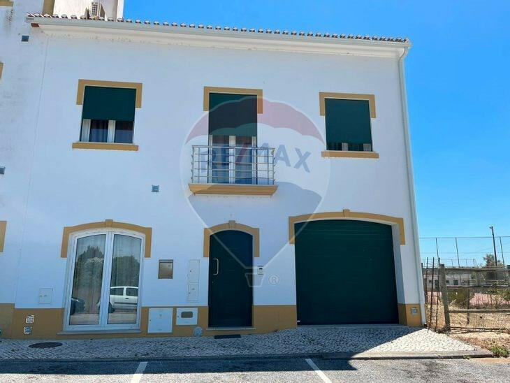 4 bedroom villa for sale in Ribatejo, Benavente, Portugal
