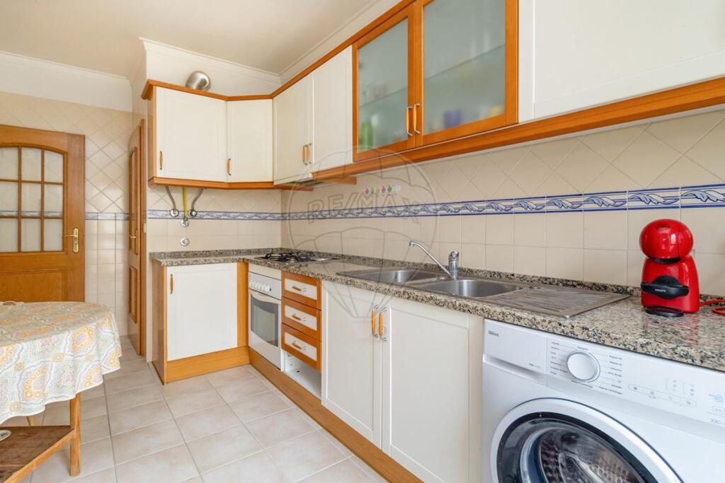Main image of property: Setúbal, Alcochete