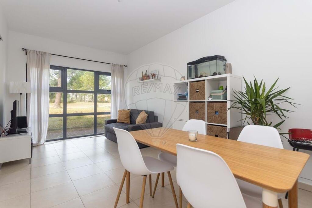 Main image of property: Setúbal, Palmela
