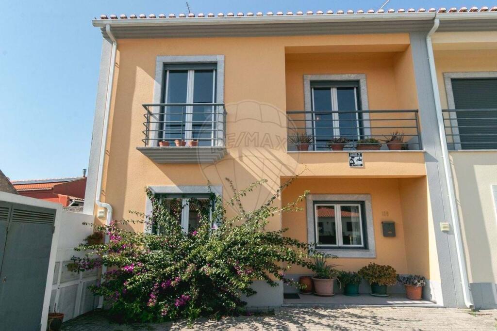 Main image of property: Lisbon, Lourinhã