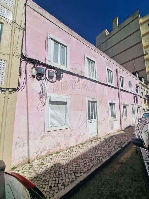 Main image of property: Lisbon, Lisbon