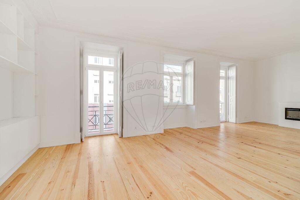 Main image of property: Lisbon, Lisbon