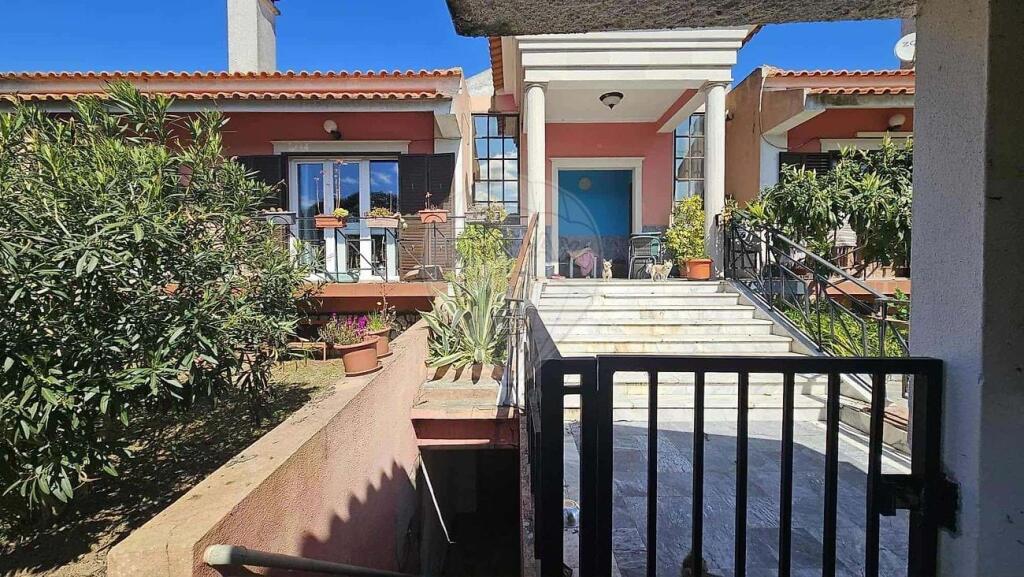 Main image of property: Setúbal, Palmela