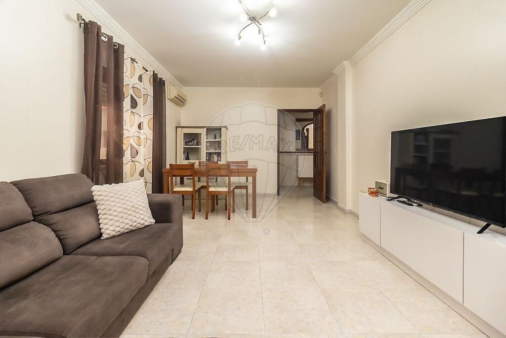 Main image of property: Setúbal, Barreiro