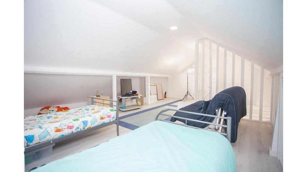 Main image of property: Setúbal, Barreiro