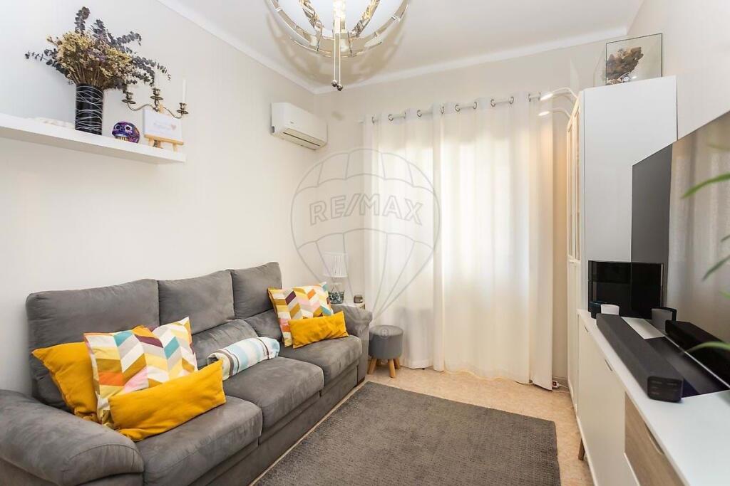 Main image of property: Setúbal, Barreiro