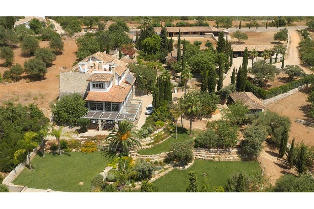 Farm house for sale in Algarve, Faro, Portugal