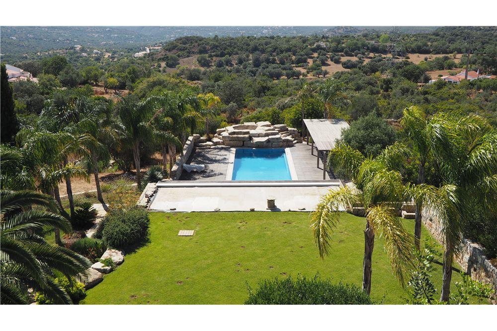 Farm house for sale in Algarve, Faro, Portugal