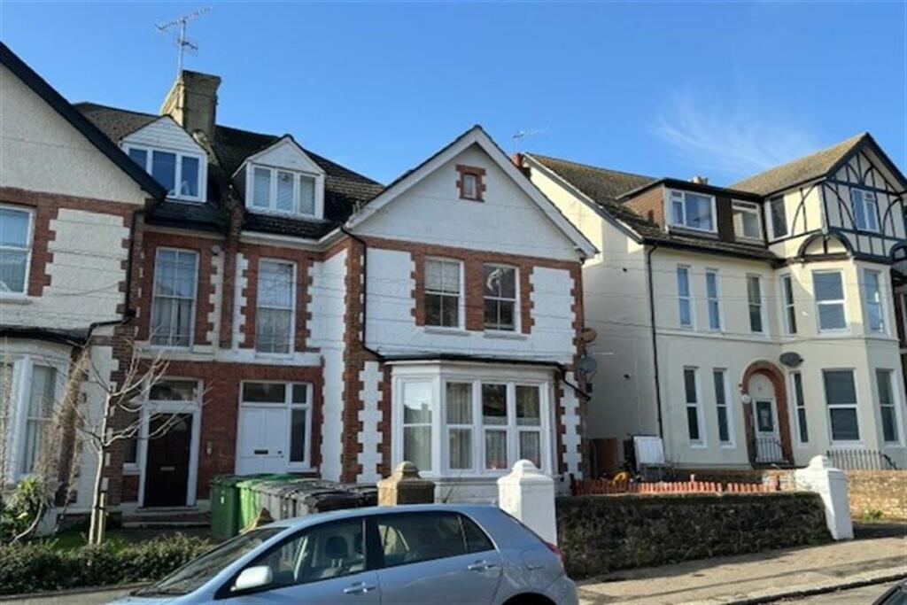 1 bedroom flat for sale in Chapel Park Road, St. LeonardsOnSea, TN37