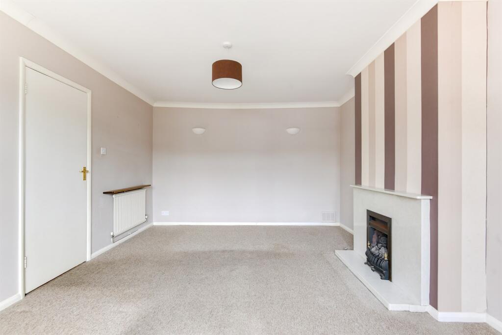 Additional property image - Devonport Road, Worthing, BN11