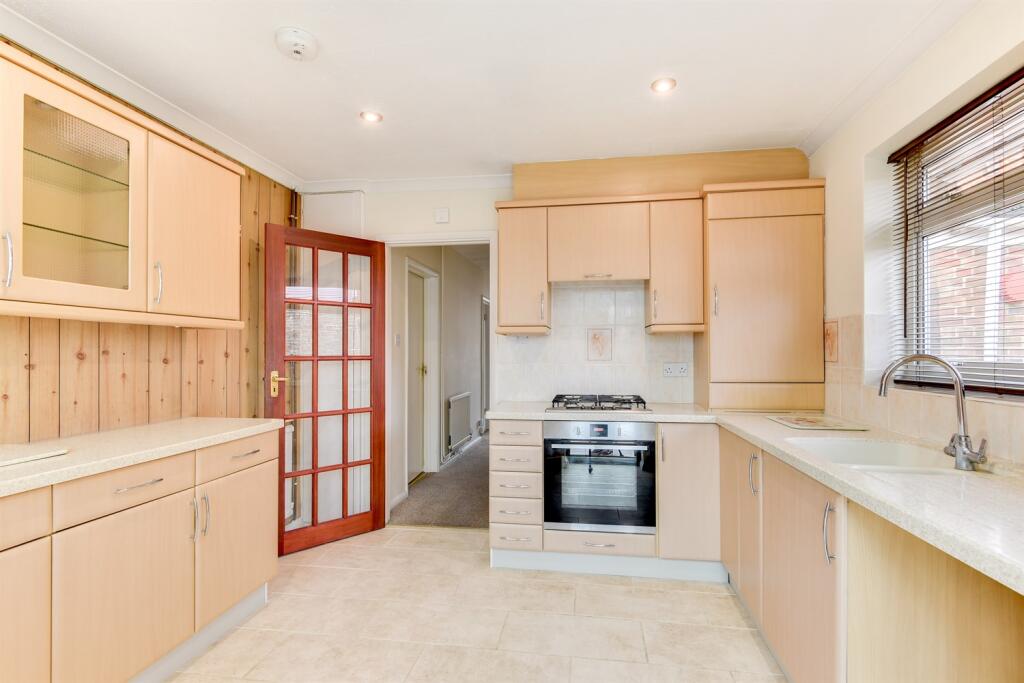Additional property image - Devonport Road, Worthing, BN11