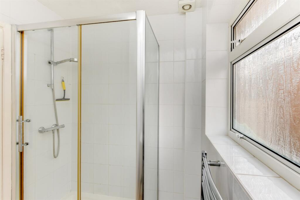 Additional property image - Devonport Road, Worthing, BN11