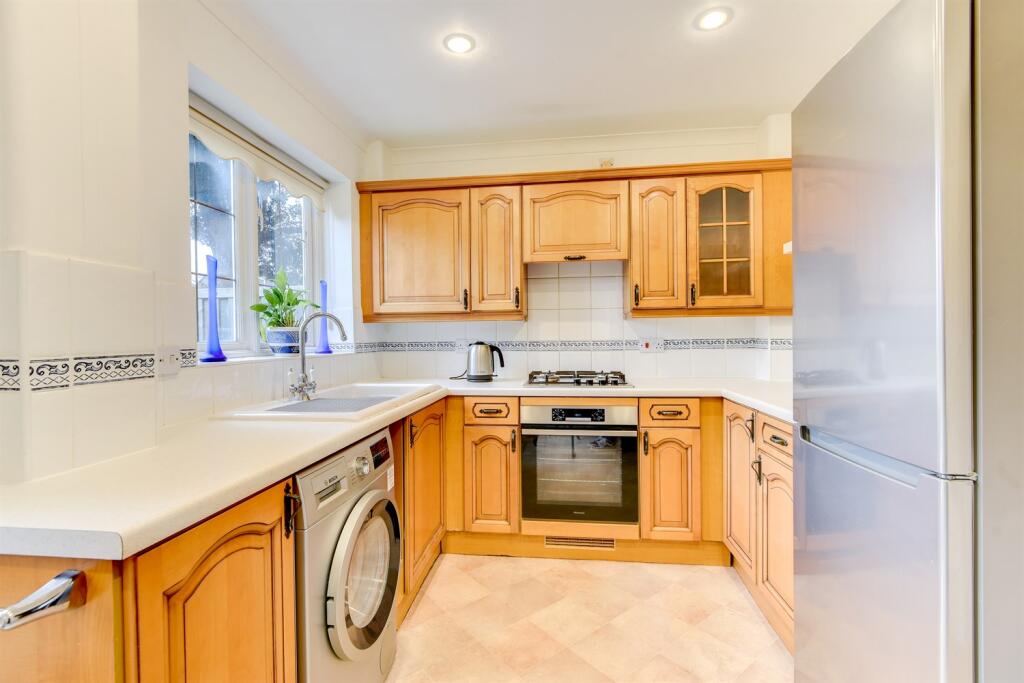 Additional property image - Broadwater Mews, Broadwater Street East, Worthing, BN14