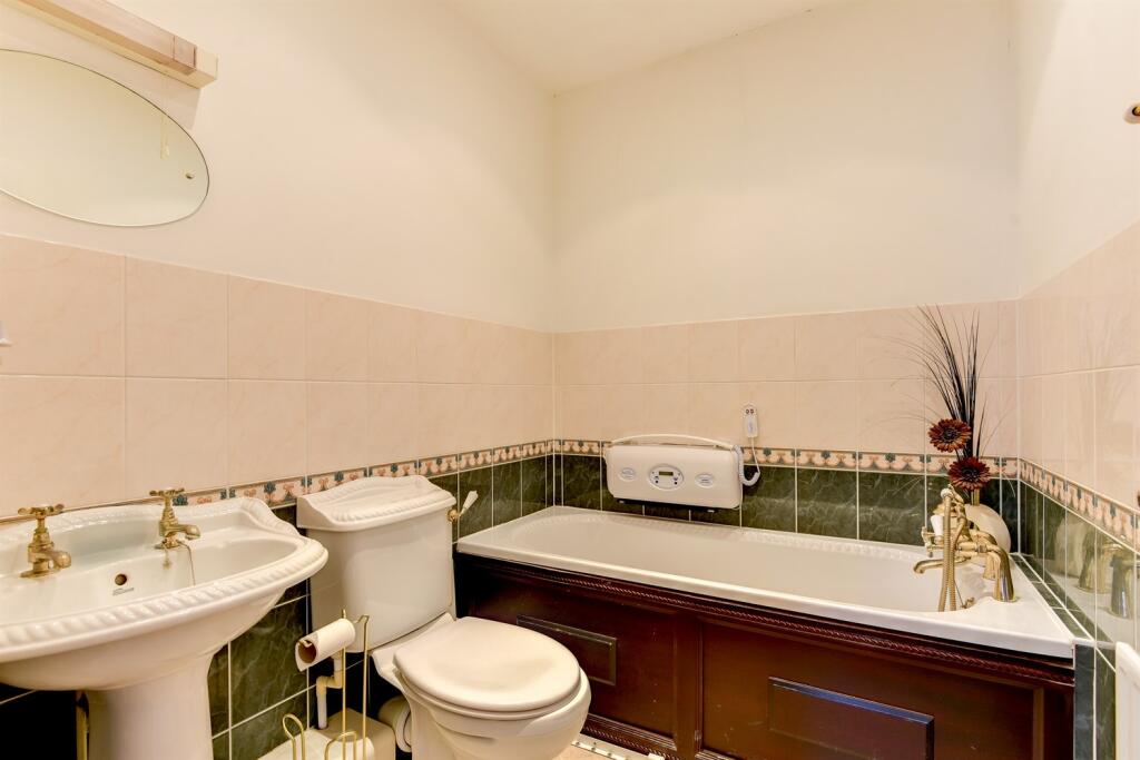 Additional property image - Broadwater Mews, Broadwater Street East, Worthing, BN14