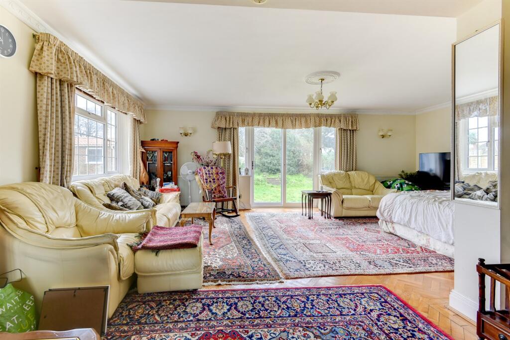 Additional property image - Broadmark Way, Rustington, Littlehampton, BN16