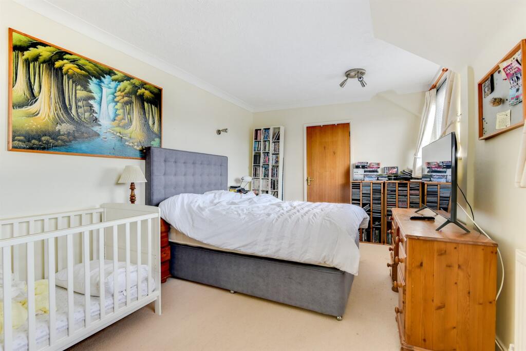 Additional property image - Broadmark Way, Rustington, Littlehampton, BN16
