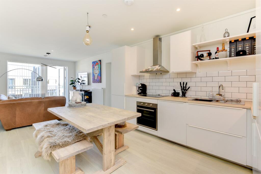 Additional image 2 of Ladybower Road, Worthing, BN13