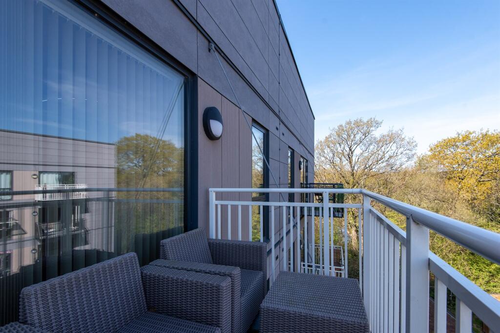 Additional image 8 of Ladybower Road, Worthing, BN13