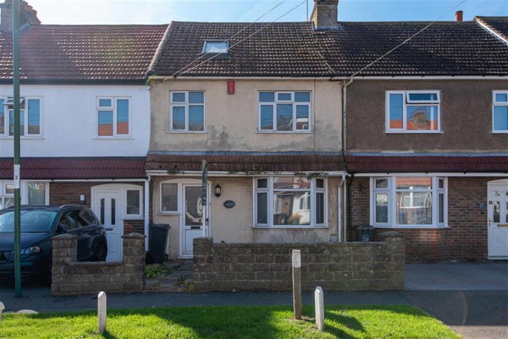 Main image of property: Fifth Avenue, Lancing, BN15