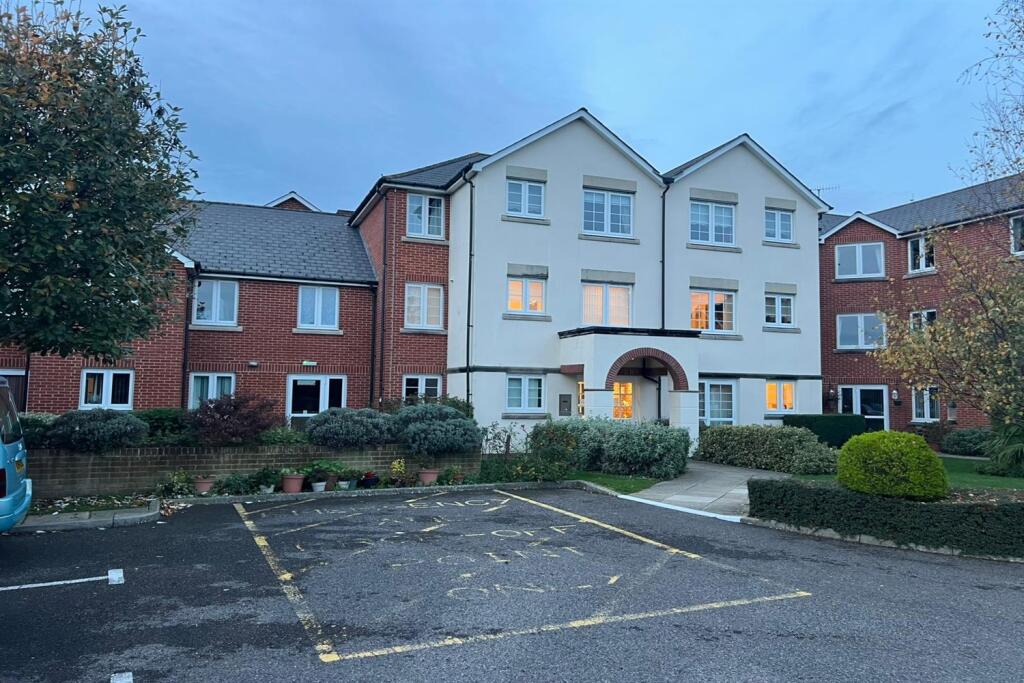 Main image of property: Penfold Road, Worthing, BN14