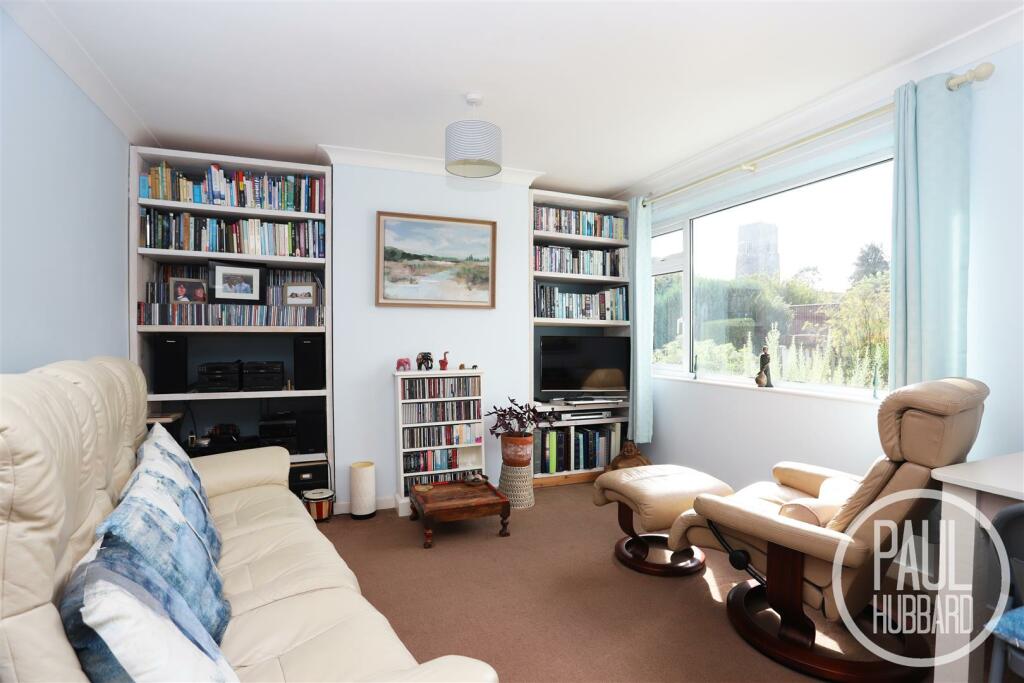 3 bedroom house for sale in Manor Walk, Kessingland, NR33