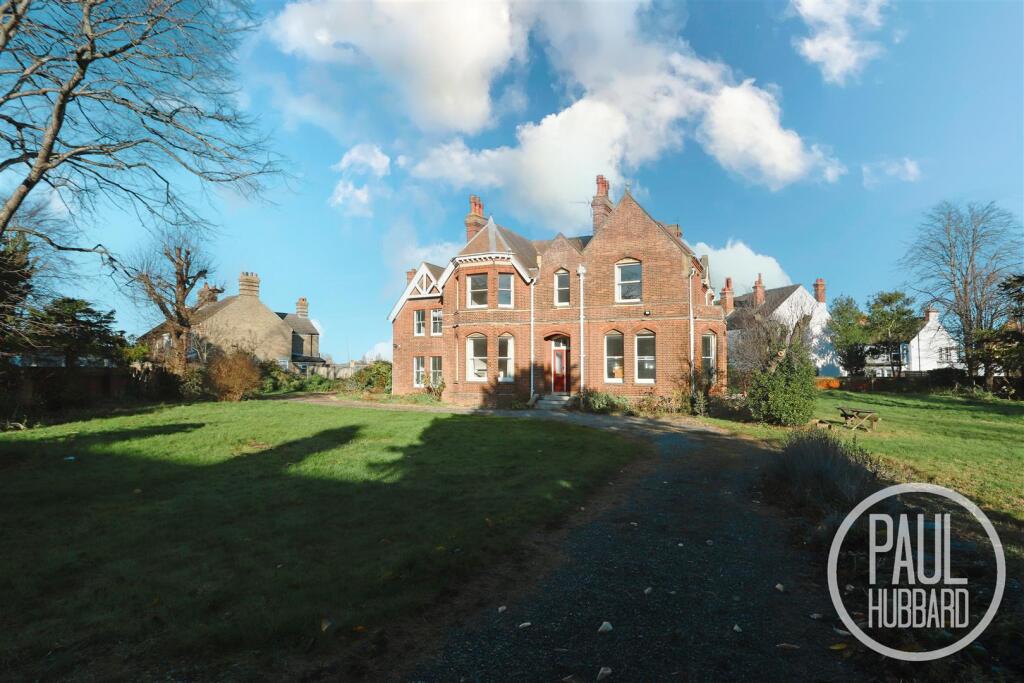 Main image of property: Rectory Road, Kirkley, NR33