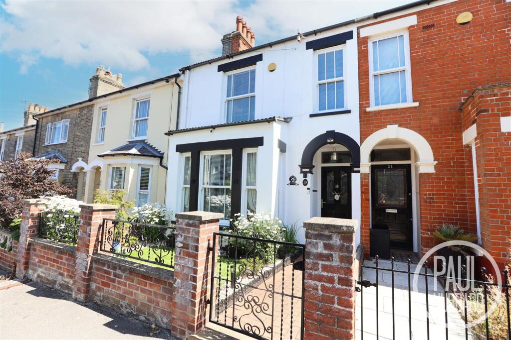 Main image of property: St Aubyns Road, Kirkley, NR33