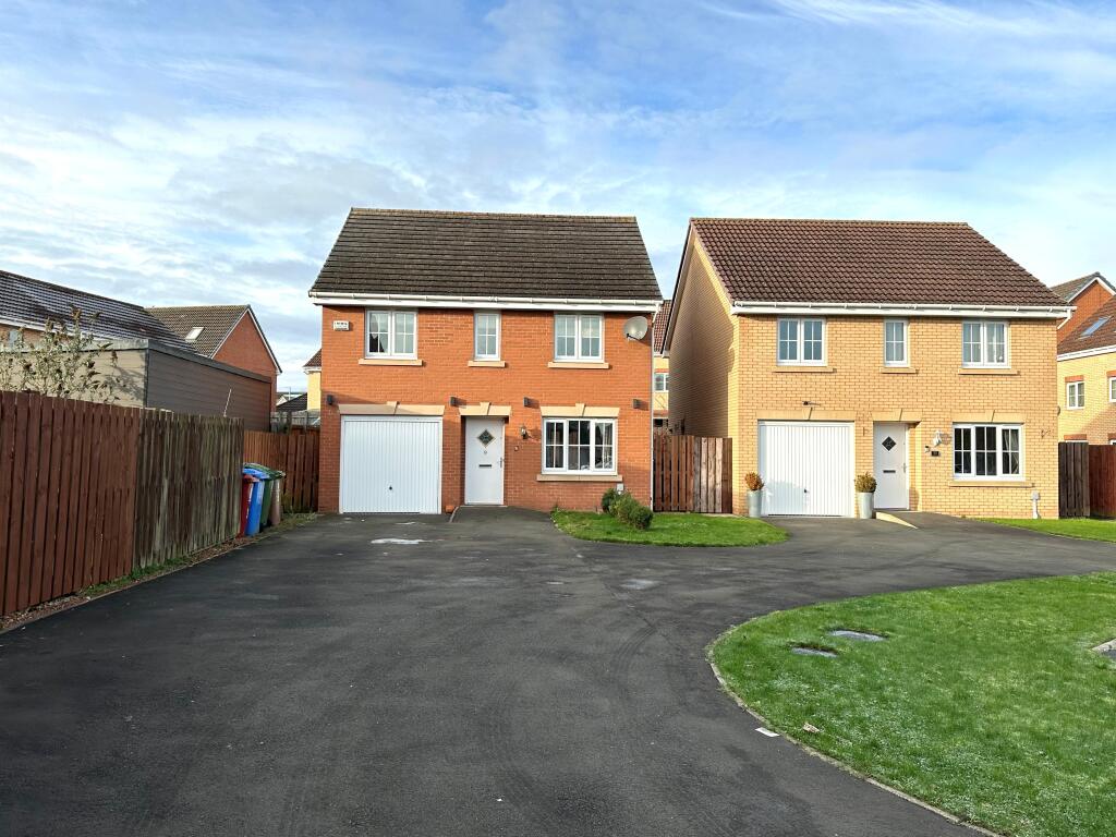 Main image of property: Kings Seat Place, Maddiston