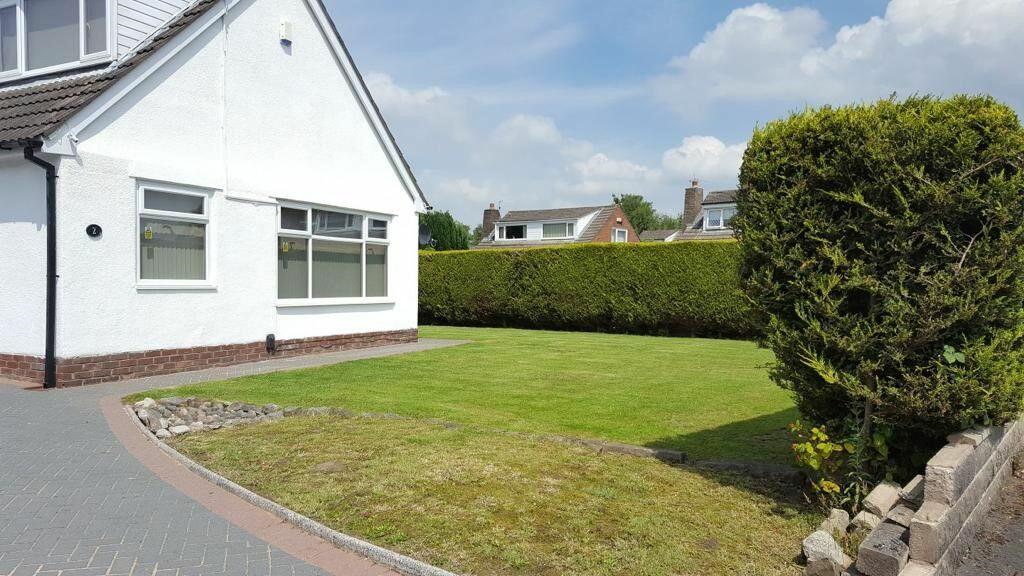 5 bedroom bungalow for sale in Roundway Down, Fulwood, Preston, PR2