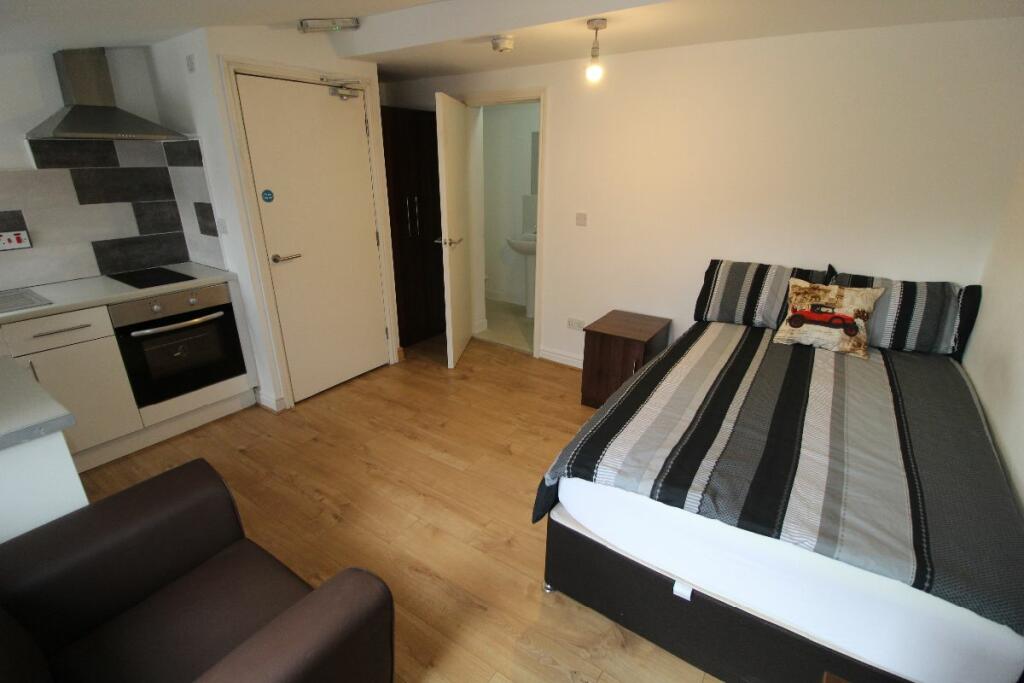 Studio flat for rent in Brook Street Flat 3, PRESTON, Lancashire PR1