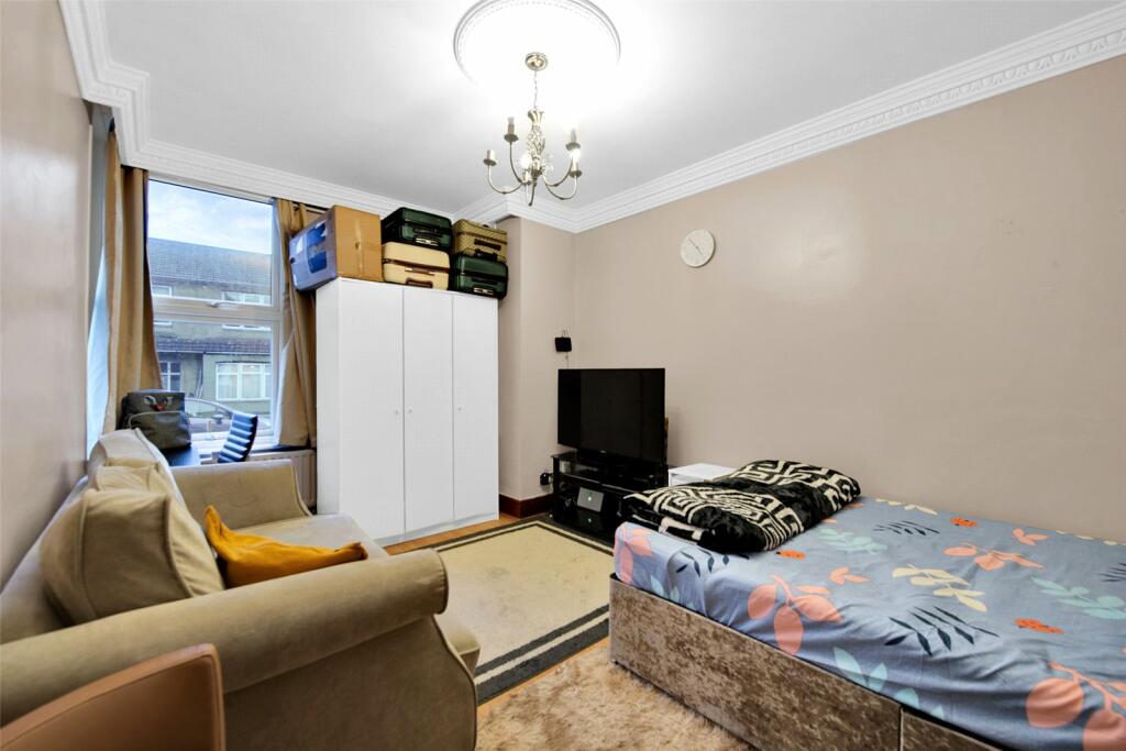 Additional property image - Upton Road, South Bexleyheath, Kent, DA6