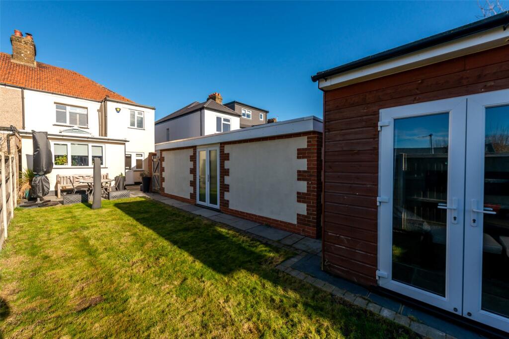 Additional property image - Sutcliffe Road, Welling, DA16