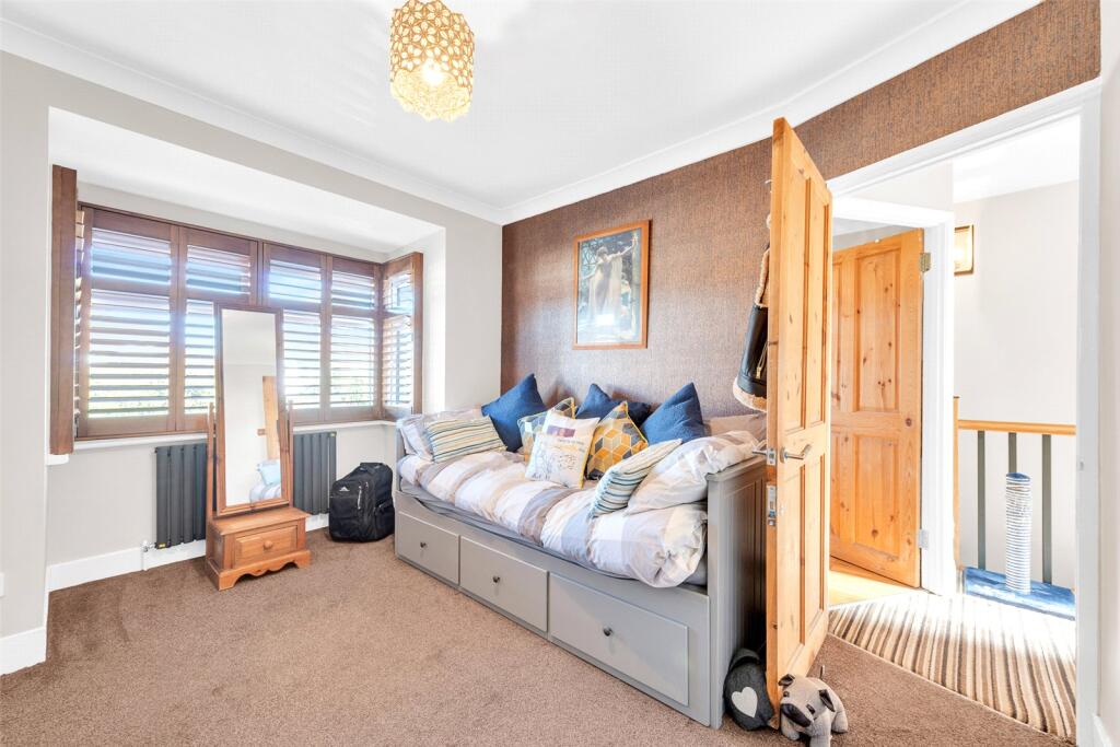Additional property image - Sutcliffe Road, Welling, DA16