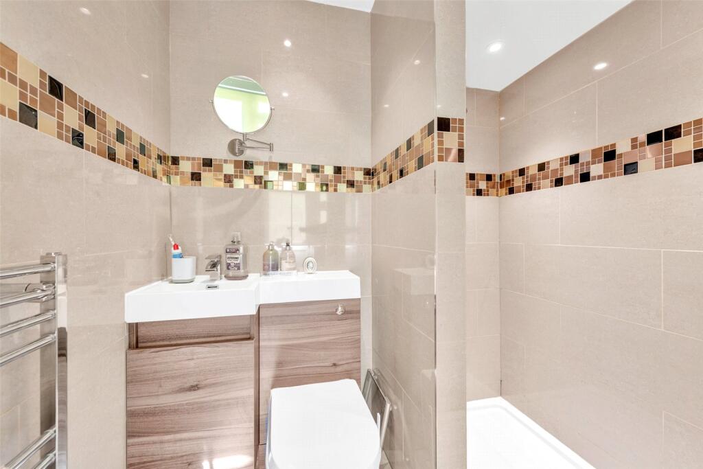 Additional property image - Sutcliffe Road, Welling, DA16