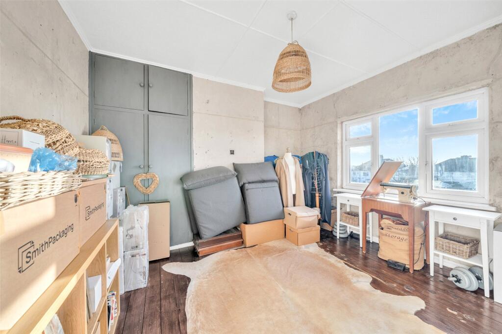 Additional property image - King Harolds Way, Bexleyheath, Kent, DA7
