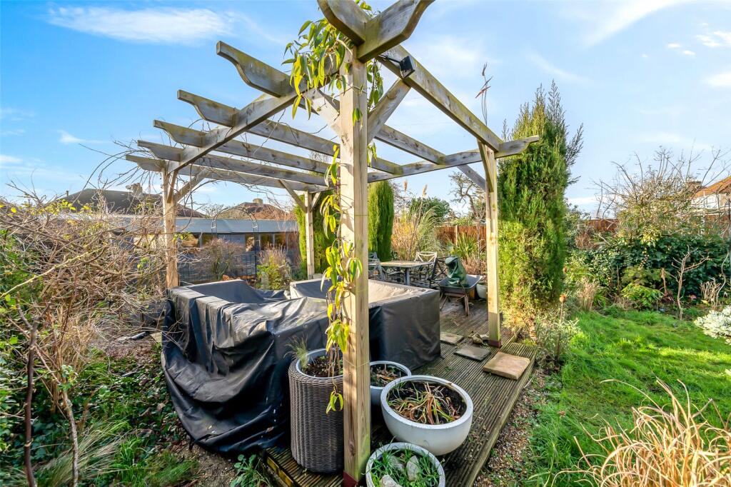 Additional property image - King Harolds Way, Bexleyheath, Kent, DA7