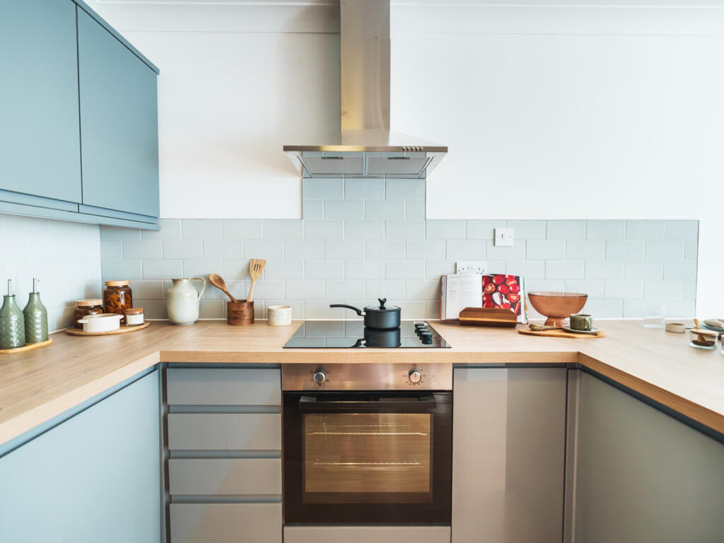 Main image of property: Apt 4, Woodhouse Plaza #052799