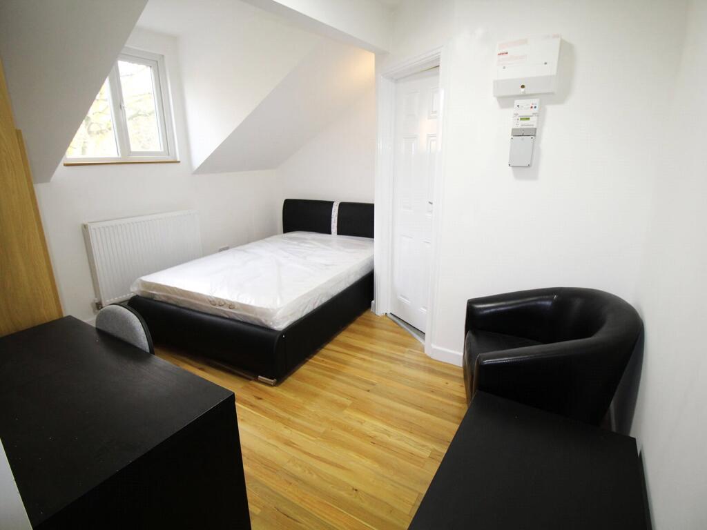 Main image of property: Apt 4B, 19 Regent Park Terrace #253903