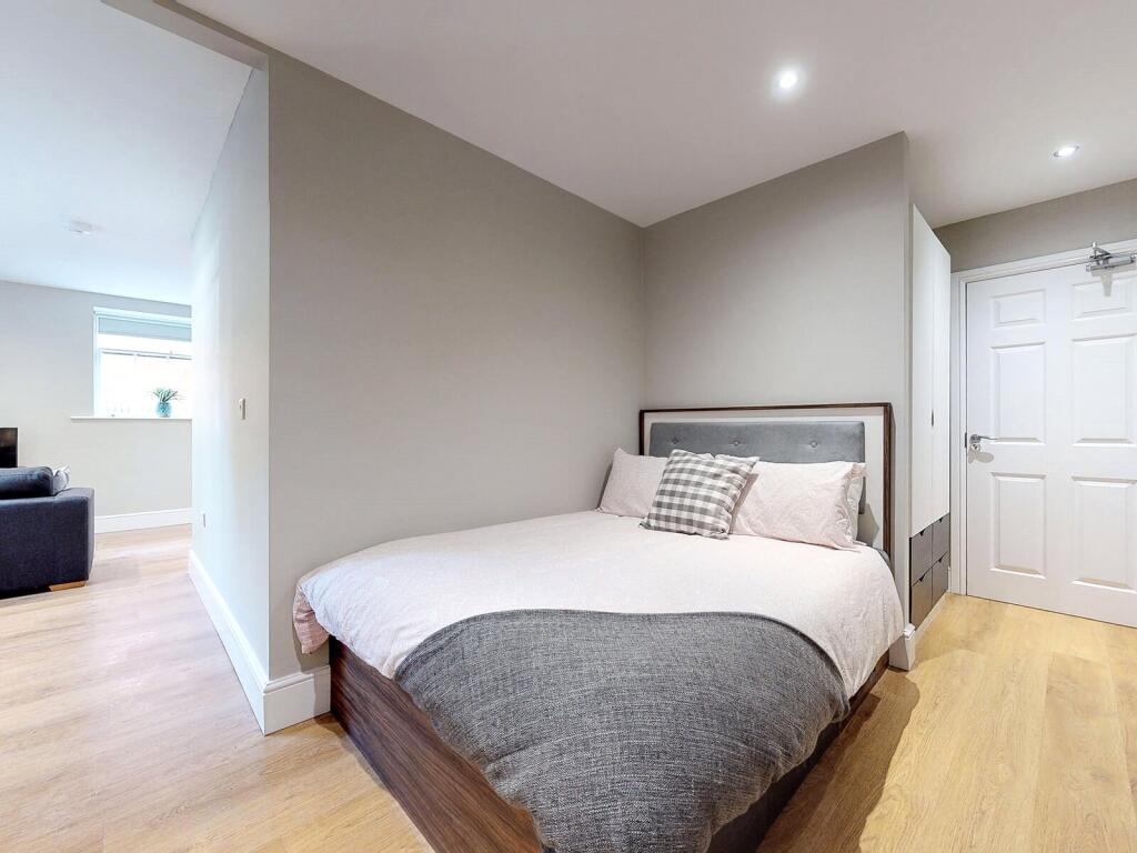 Main image of property: Apt 2, 23 Springfield Mount #245641