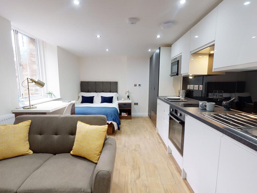 Main image of property: Apt 12, 29 Clarendon Road #367464