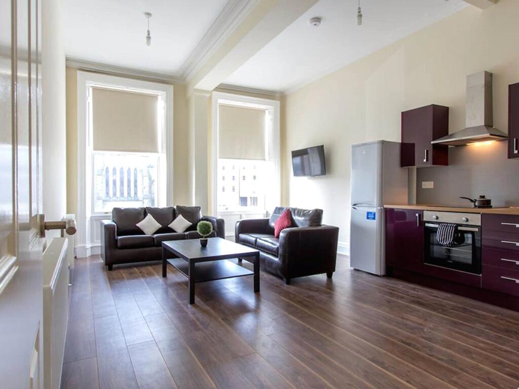 Main image of property: Apt 4, 22A Blenheim Terrace #440165