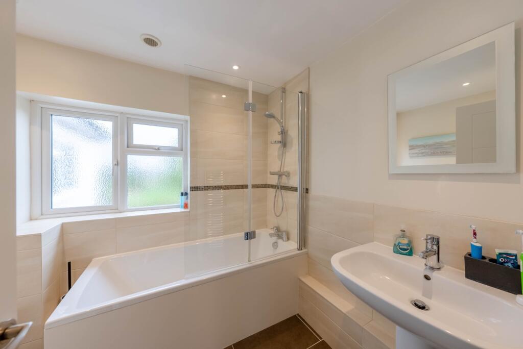 Additional property image - High Street, Bourn, Cambridge, Cambridgeshire, CB23 2TR