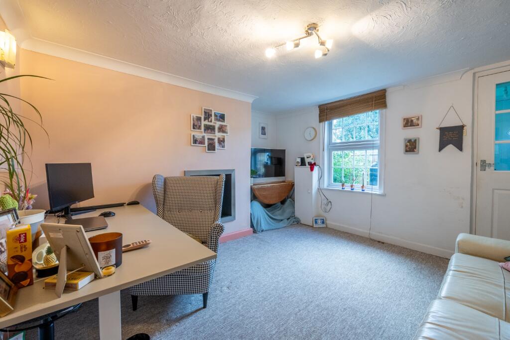 Main image of property: Prospect Row, St. Neots, Cambridgeshire, PE19 1JS