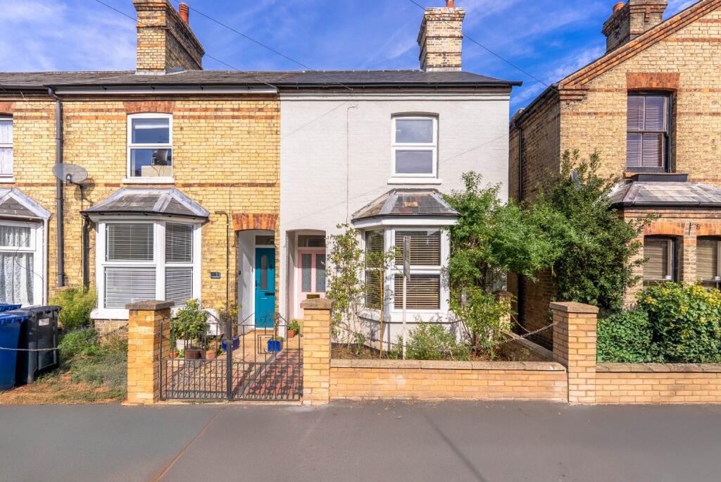 Main image of property: Avenue Road, St. Neots, Cambridgeshire, PE19 1LJ