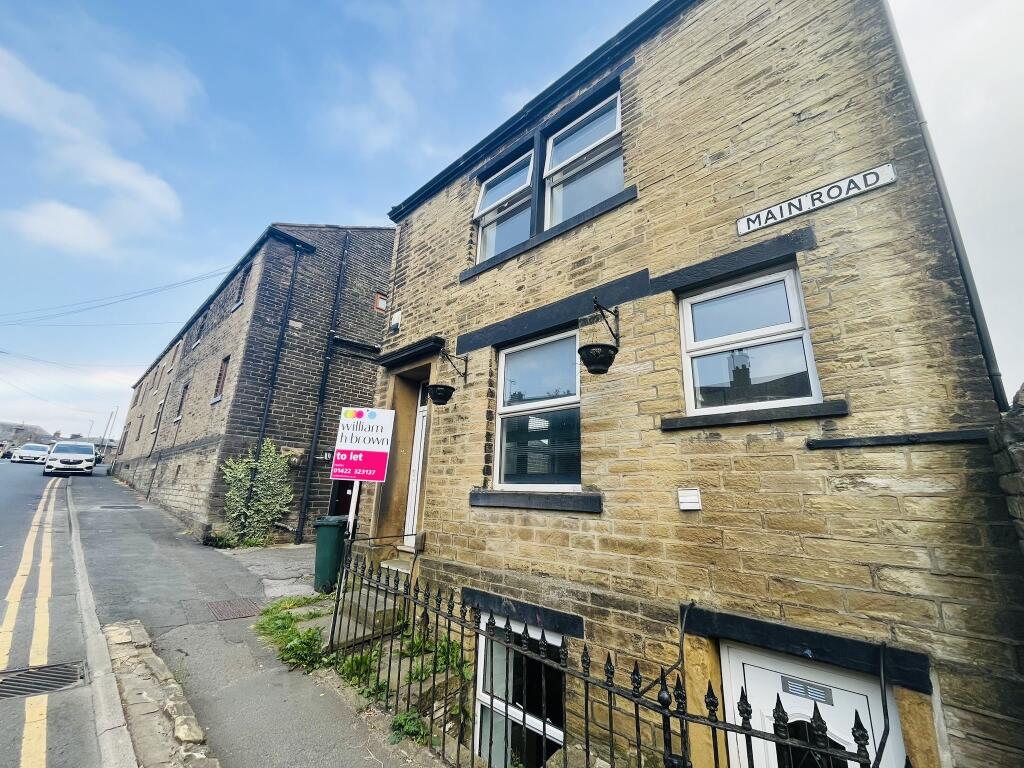 2 bedroom house for rent in Main Road, Denholme, BRADFORD, BD13
