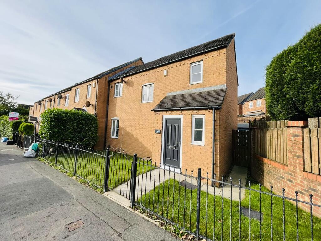 Main image of property: Keighley Road, Illingworth, HALIFAX