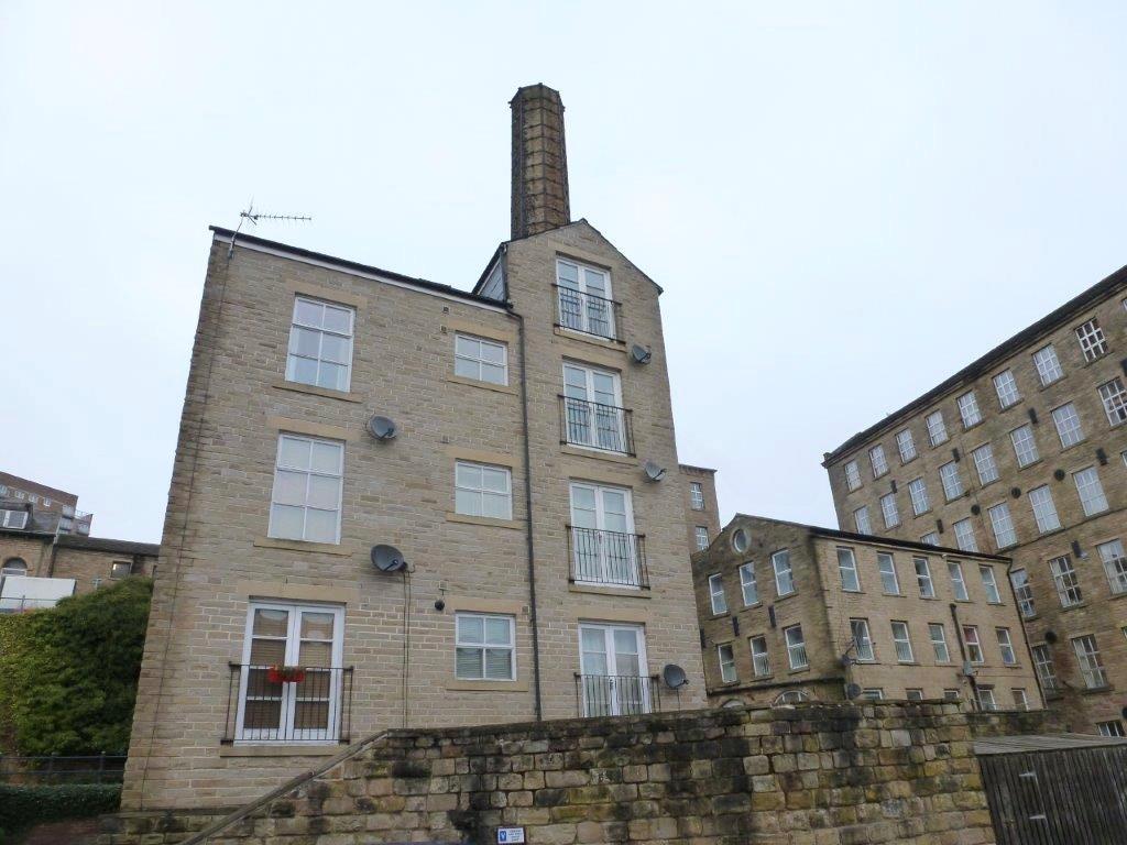 2 bedroom apartment for rent in Wharf Street, SOWERBY BRIDGE, HX6