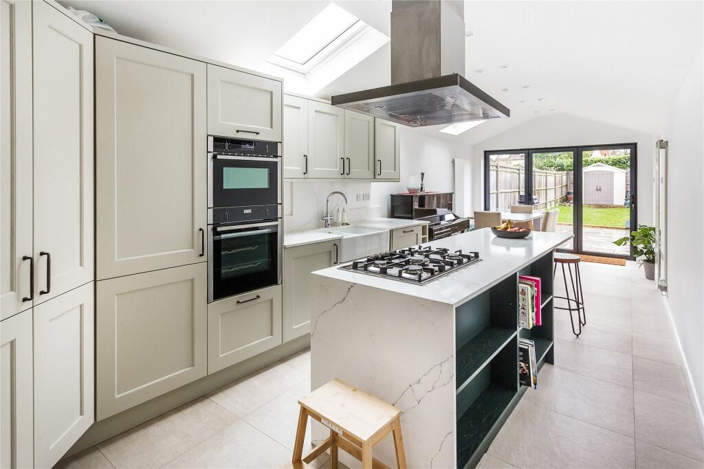 3 bedroom detached house for sale in Well Lane, Horsell, Woking, Surrey